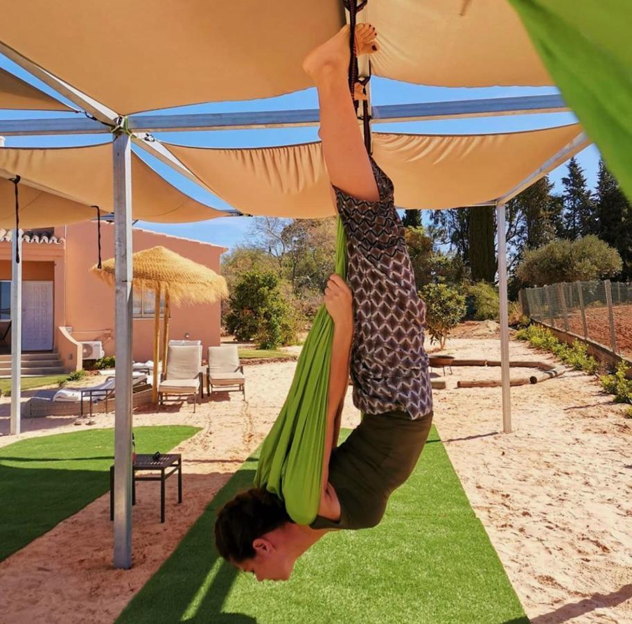 Bed & Breakfast Alamos Retreat - Wellness & Yoga Boutique Albufeira